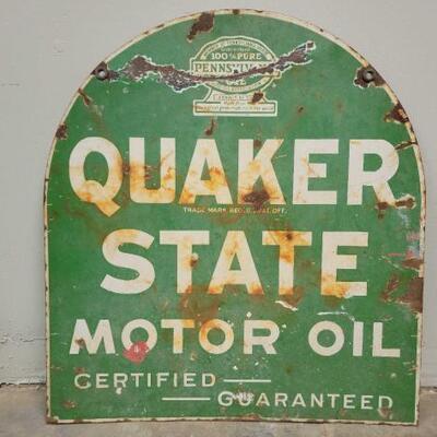 #104 â€¢ DSP Quaker State Motor Oil Sign. Measures approx 29
