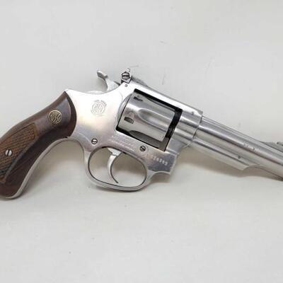#322 â€¢ Webley & Scott MKIV .38 Revolver. Serial Number: L024713 Barrel Length: 4