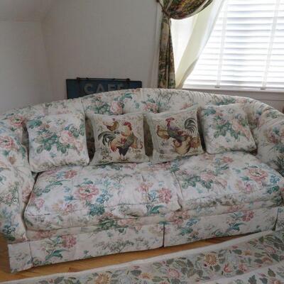 Domain floral sofa