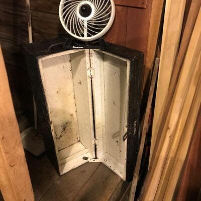 Antique wooden toolbox & personal sized oscillating fan