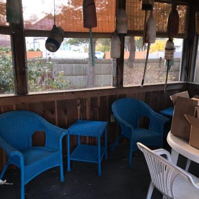 Resin / wicker  patio furniture