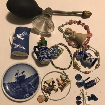 Atomizer perfume  ~pottery ~ Miniatures ~