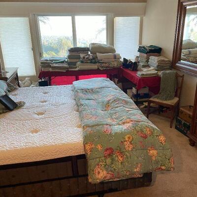 STERNS AND FOSTER KING SIZE BED