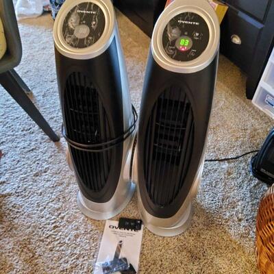 AAE027 - Pair of Ovente Cool-Breeze Tower Fans w/Remote