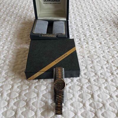 AAE065 - Vintage Ladies' Longines Titanium/Gold Quartz Conquest Watch in Box 