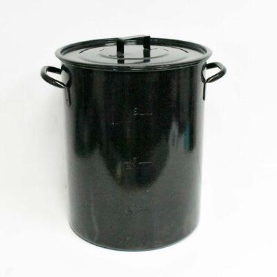 Tall Enamelled Cooking Pot With Lid 15