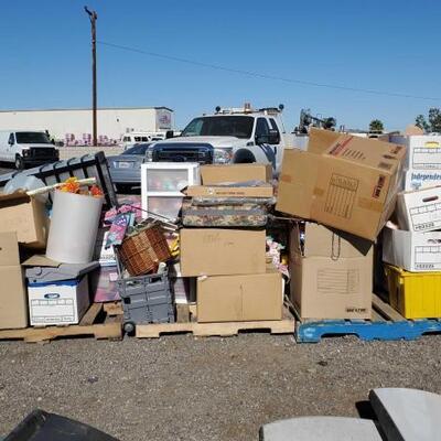 #10062 â€¢ (3) Pallets of Assorted Home Decor, Storage Containers, Stuffed Animals and More!