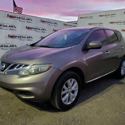 #206 • 2013 Nissan Murano
 Needs new A/C Compressor
A/C Compressor makes a clicking noise at times.
Year: 2013
Make: Nissan
Model:...