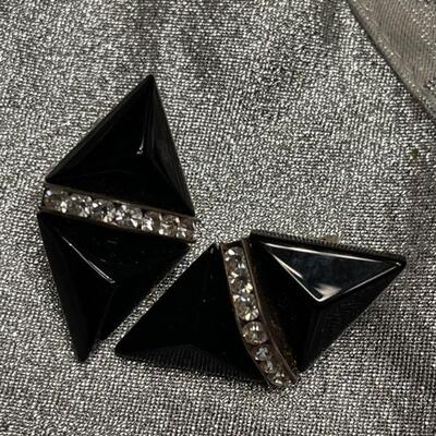 Vintage ESQ CAPADE By JONI Black Lucite Rhinestone Clip On Earrings 
