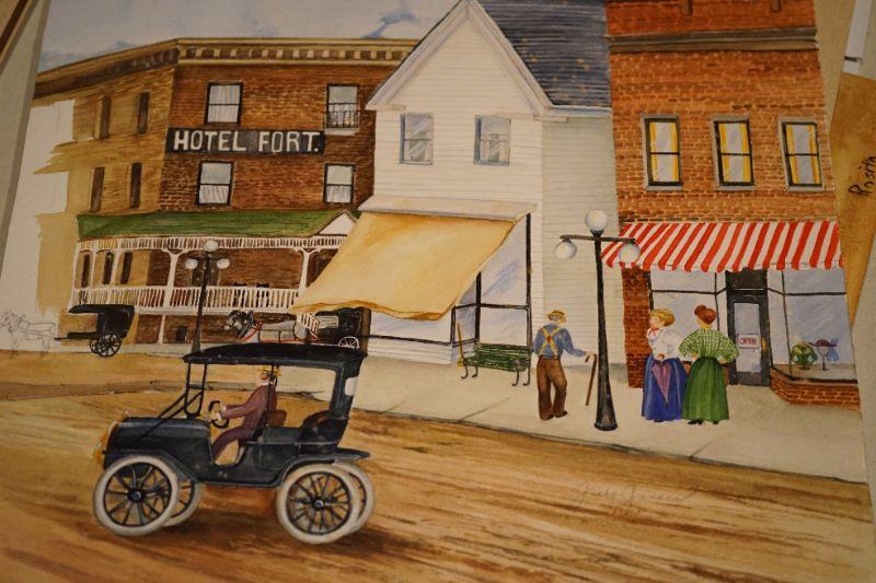 REDUCTION SALE OF ITEMS FROM OUR HOLIDAY SALE IN FORT ATKINSON. 50 OFF