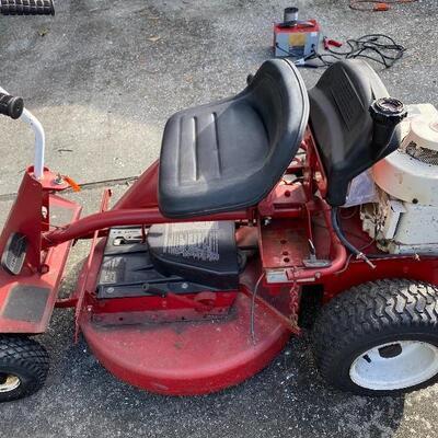 Snapper Riding Mower