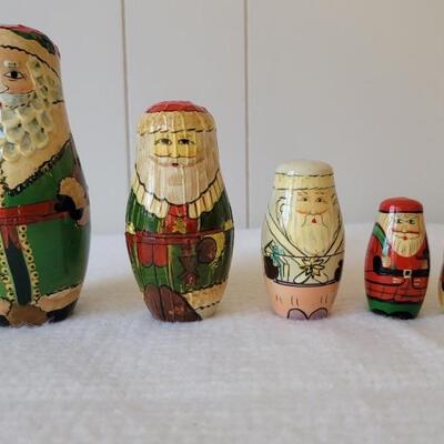 Russian Matryoshka Santa Nesting Dolls