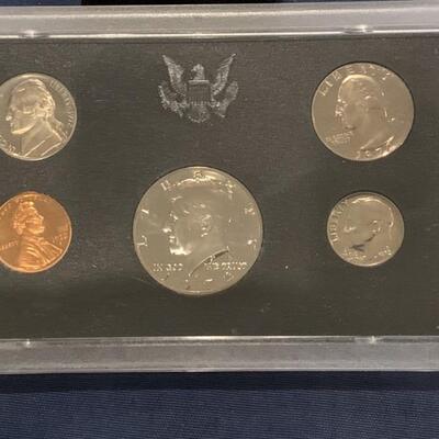 1972 U.S. Mint Proof Set in Original Packaging