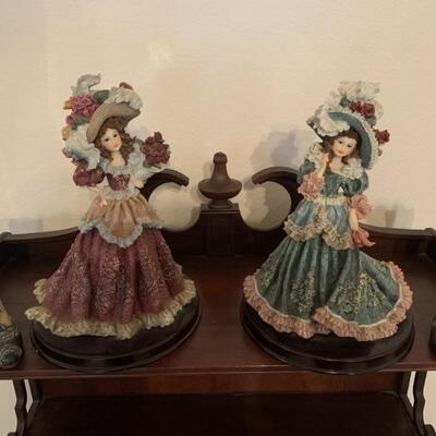 Victorian Decor: 2 Lady & 2 Boot Figurines