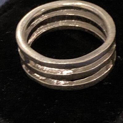 Sterling Silver Ring. Size 7.75