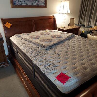 Thomasville bed frame, mattress sold separately MATTRESS SOLD