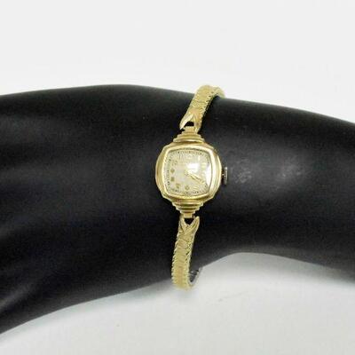Vintage Bulova Wrist Watch WORKS