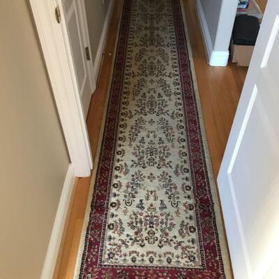Hallway Rug
193" Length x 27" Width
*This item is rolled up and located in the living room*