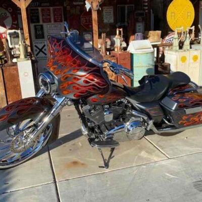 #145 • 2007 Harley Davidson Street Glide This is your chance to own a magazine-featured bike! This 2007 Harley Davidson Street Glide was...