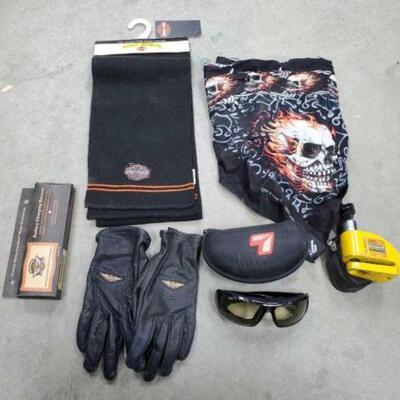 #172 • Harley Davidson Gloves, Scarf, Battery Charger Harness, 7 Eye Glasses, Alarm Disc Brake 00