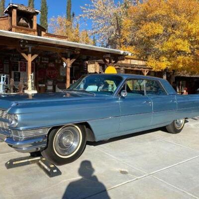 #125 • 1964 Cadillac Sedan deVille