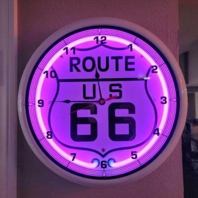 #1004 • Route 66 Neon Clock