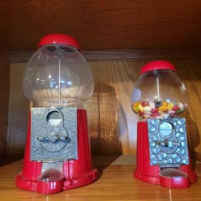 #1118 • Gumball Machine and Jelly Bean Machine