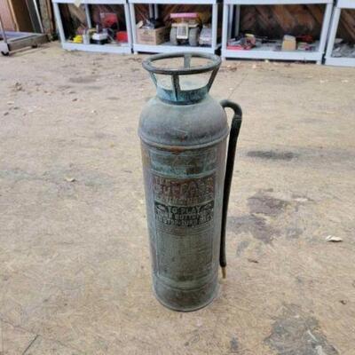#869 â€¢ Vintage Fire Extinguisher