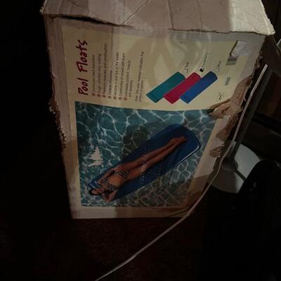 Pool mat float 
