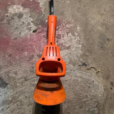 Hedge trimmer 