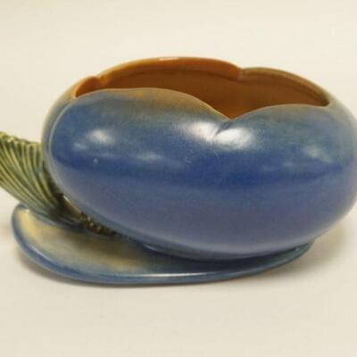 1004	ROSEVILLE BLUE PINECONE SMALL BOWL, TURNED IN RIM. 7 IN W, 3 3/4 IN H 
