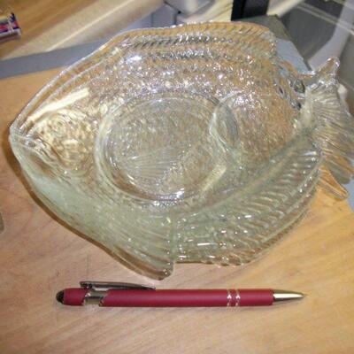 Set of 4 Clear Glass Fish Appetizer plates
