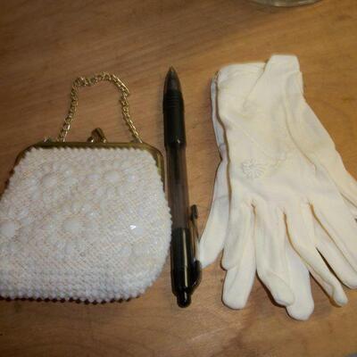 Child's Beaded Purse and Gloves