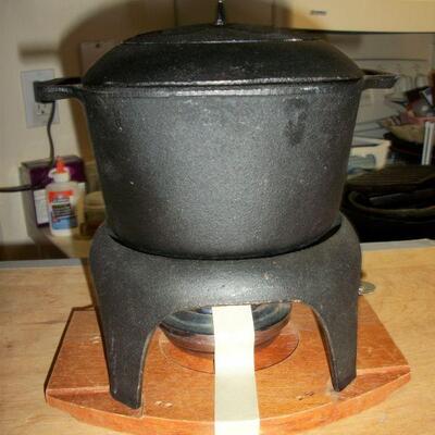 Vintage 7pcs. Cast Iron Fondue Set plus 6 fondue sticks (not shown)