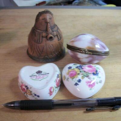 Heart trinket box, Pottery bell, Shell coin purse