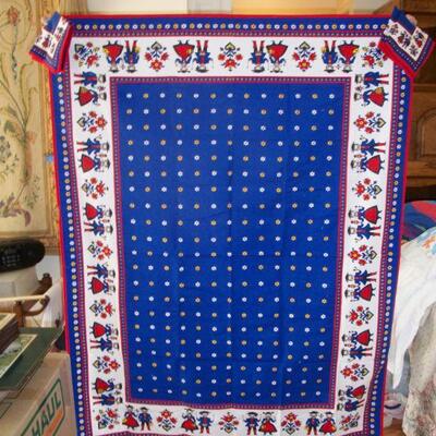 Vintage Linen