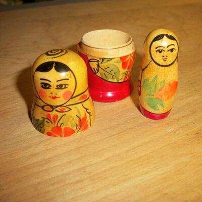 Smallest set of Nesting Dolls