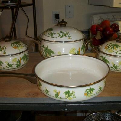 7pcs. Vintage Asta Enamel Cookware