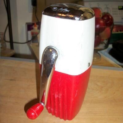 Vintage Ice-O-Mat Wall Hanger Ice Crusher