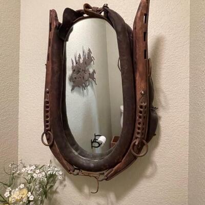 saddle mirror