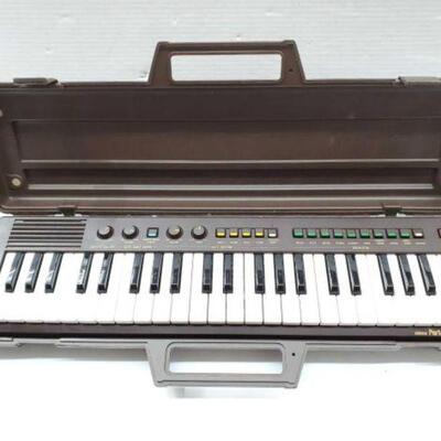 #2542 â€¢ Yamaha 44 Key Portasound with Case