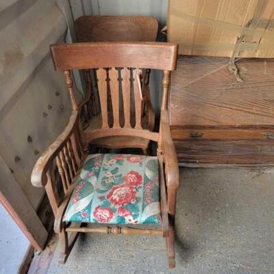 #5000 â€¢ Rocking Chairs