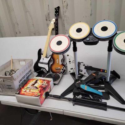 #4086 â€¢ Xbox 360 Rock Band, Guitar Hero, DJ Hero, The Beatles Rock Band & Dance Dance Revolution Universe