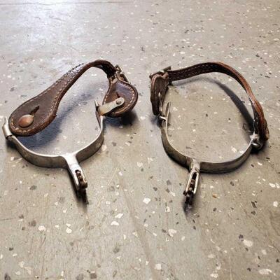 #5098 â€¢ Pair Of Spurs