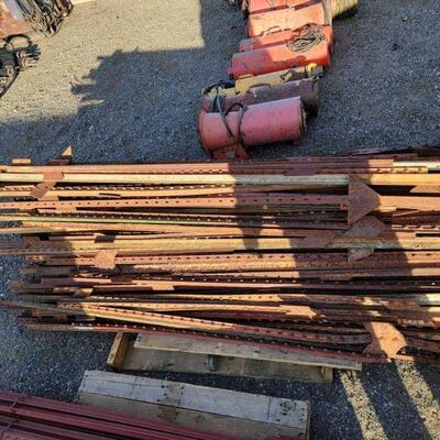 72" T Posts Approx 170