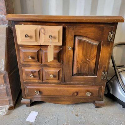 #5004 â€¢ Cabinet: Measures Approx: 32"x 30"x 12.5"