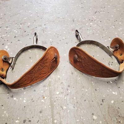 #5100 â€¢ Pair Of Spurs
