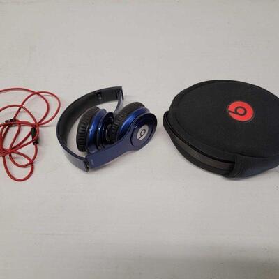 #4076 â€¢ Beats By Dre Headphones