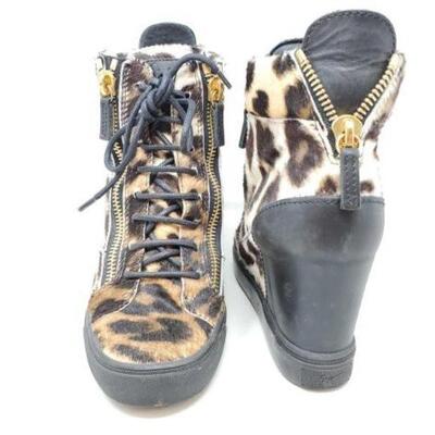#1450 • Giuseppe Zanotti Leapord Print Calf Hair Wedge High Top Sneakers Made in Italy Size: 39.