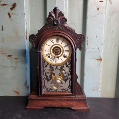 #3062 • Wooden Mantel Clock: Measures Approx: 13